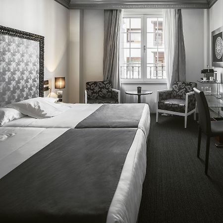 Hotel Lopez De Haro Бильбао Экстерьер фото
