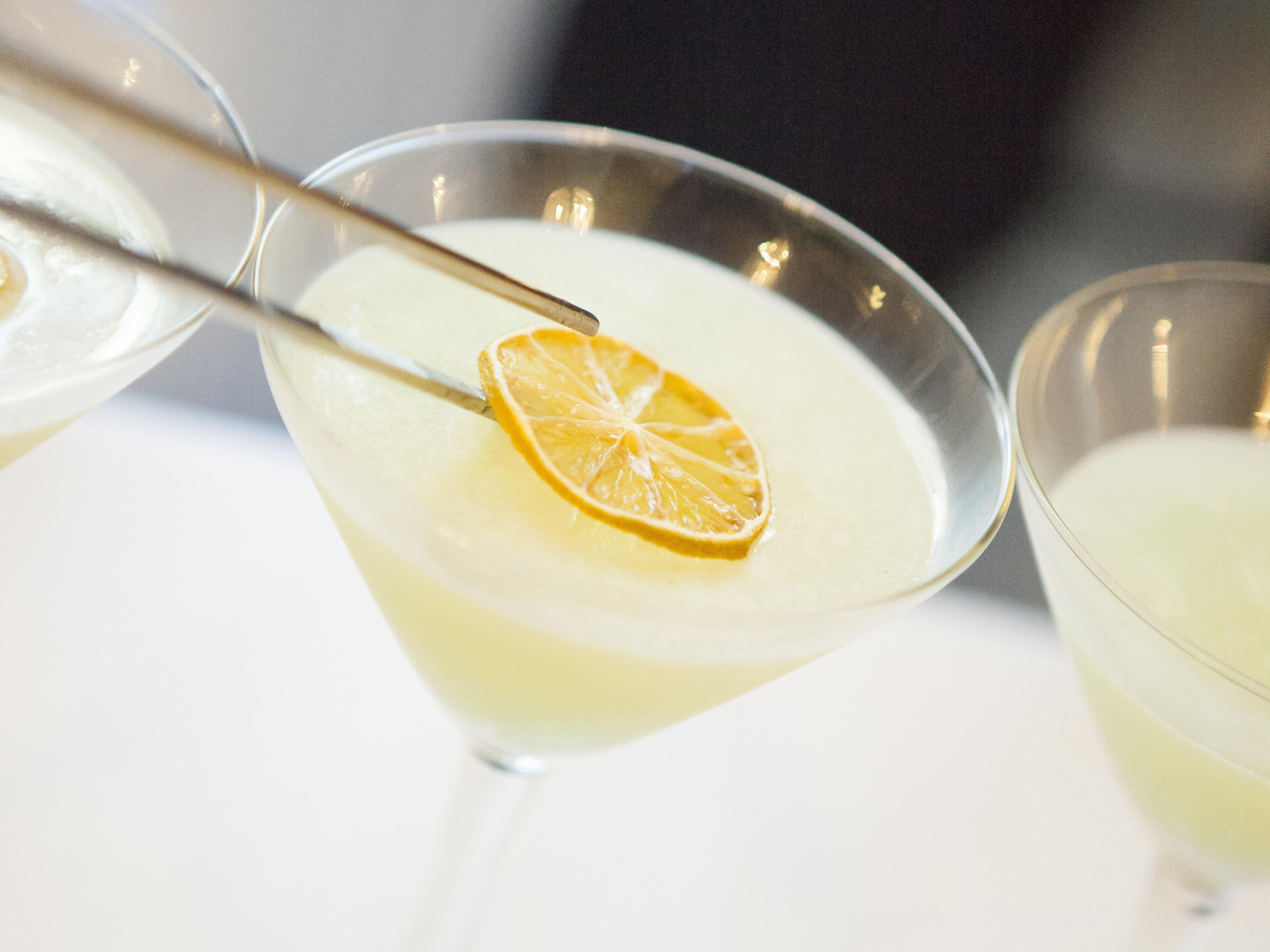 Hotel Lopez De Haro Бильбао Экстерьер фото A lemon drop martini